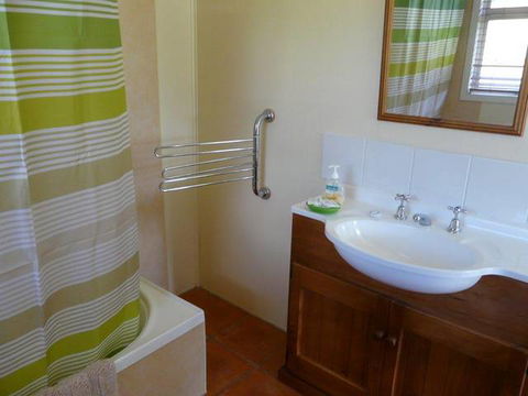 Oaklea Bed And Breakfast & Cottages - Melbourne Tourism 4