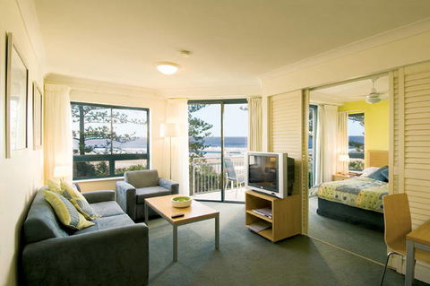 Oaks Calypso Plaza - Melbourne Tourism 4