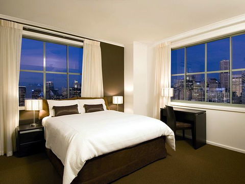 Oaks Goldsbrough Apartments - Melbourne Tourism 0