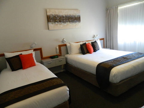 Orana Windmill Motel - Melbourne Tourism 0