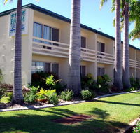 Palm Waters Holiday Villas - Melbourne Tourism