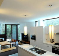 Parallel Apartments - Melbourne Tourism