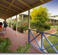 Park Avenue Holiday Units - Melbourne Tourism