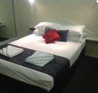 Parkside Motel Ayr - Melbourne Tourism