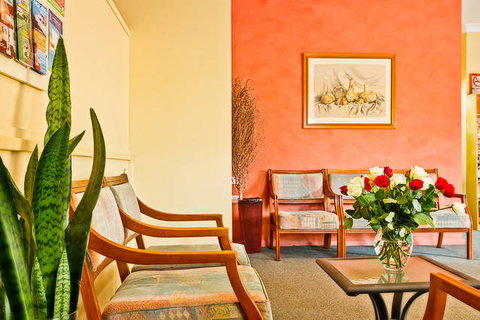 Premier Motor Inn - Melbourne Tourism 9