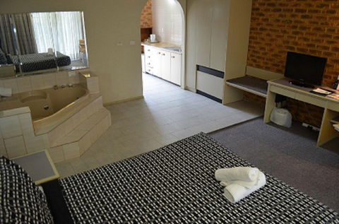 Quality Hotel Melbourne Airport - Melbourne Tourism 2