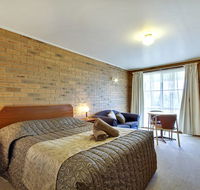 Quays Motel
