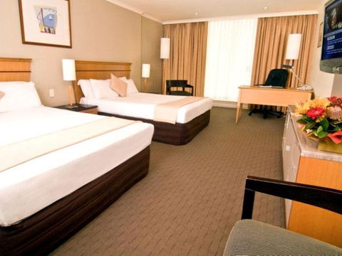 Radisson Hotel & Suites Sydney - Melbourne Tourism 1