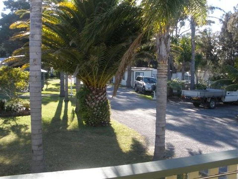 Riverside Caravan Park - Melbourne Tourism 2