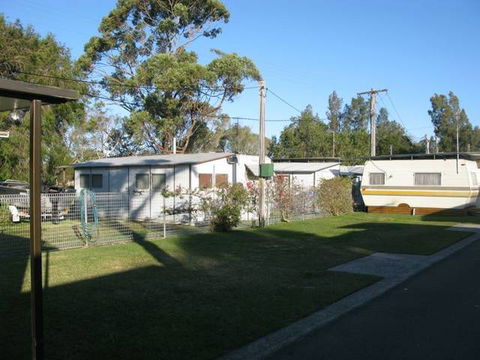 Riviera Caravan Park - Melbourne Tourism 2