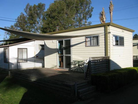 Riviera Caravan Park - Melbourne Tourism 3