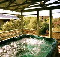 Rock of Ages Cottage BB - Melbourne Tourism