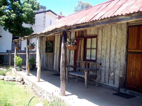 Rosebud Heritage Cottage - Melbourne Tourism 0