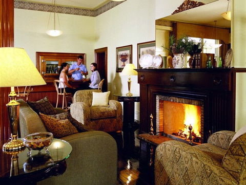 Royal Exchange Hotel - Melbourne Tourism 0