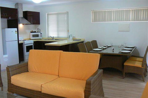 Seaspray Beach Holiday Park - Melbourne Tourism 5