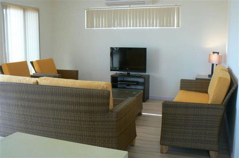 Seaspray Beach Holiday Park - Melbourne Tourism 6