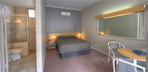 Silver Haven Motor Inn - Melbourne Tourism 5