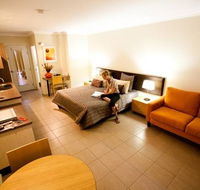 Spinifex Motel
