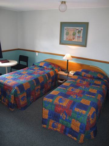 Spring Hill Terraces Motel - Melbourne Tourism 1