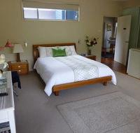 Sunrise Bed  Breakfast - Melbourne Tourism