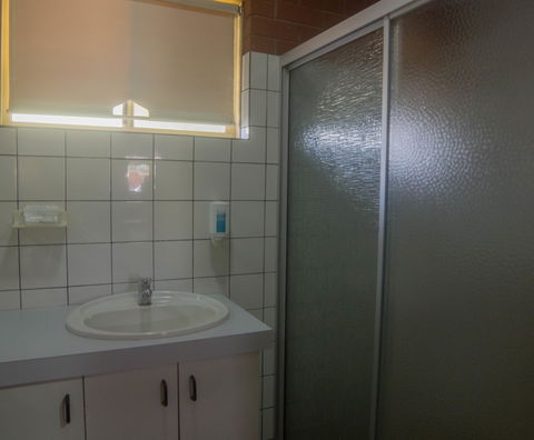 Junction Motor Inn - Melbourne Tourism 3
