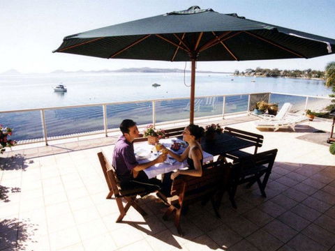 The Mitchells Waterfront Bed & Breakfast - Melbourne Tourism 2