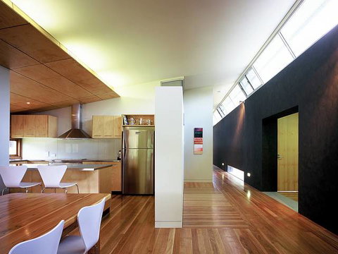 The Vintry - Melbourne Tourism 3