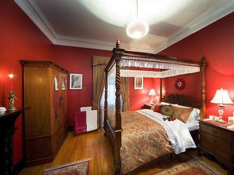 Varenna Luxury Accommodation - Melbourne Tourism 2