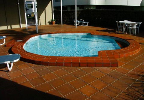 Victoria Square Apartments - Melbourne Tourism 9