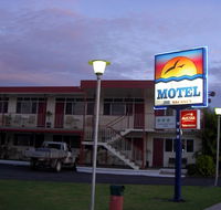 Waterview Motel
