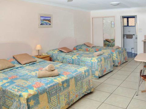 Yamba Twin Pines Motel - Melbourne Tourism 7