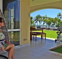 Absolute Beachfront Apartment - Melbourne Tourism