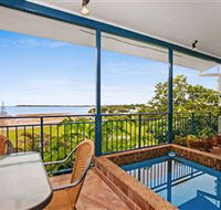 Beach View Holiday Villa - Melbourne Tourism