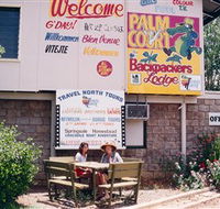 Palm Court Kookaburra Backpackers - Melbourne Tourism