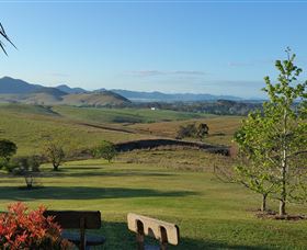 Kia Ora Lookout Retreat - Melbourne Tourism 1