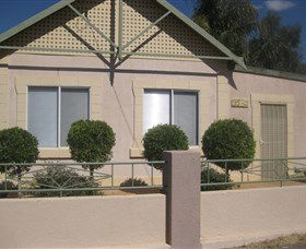 Silver City Cottages - Melbourne Tourism 0