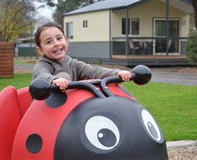 Shelbourne ACT Melbourne Tourism