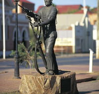 Miners Monument - Melbourne Tourism