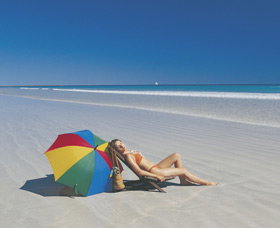 Cable Beach - Melbourne Tourism 0