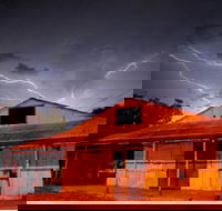 Red Dirt Photographic Gallery - Melbourne Tourism