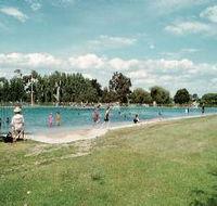 Millicent Swimming Lake - Melbourne Tourism