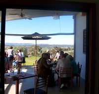 Tenafeate Creek Wines - Melbourne Tourism