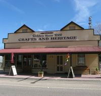 Dolly's Golden Raintree Craft and Heritage Centre - Melbourne Tourism