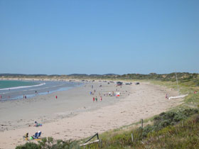 Long Beach At Robe - Melbourne Tourism 0