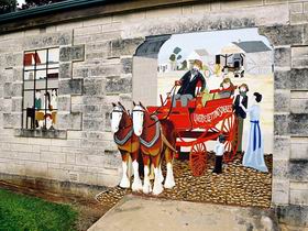 Millicent Murals - Melbourne Tourism 0