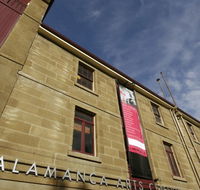 Quoll Artists Gallery - Melbourne Tourism