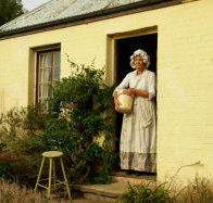 Grannie Rhodes' Cottage - Turn The Key Of Time - Melbourne Tourism