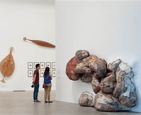 Queensland Art Gallery And Gallery Of Modern Art - Melbourne Tourism 0