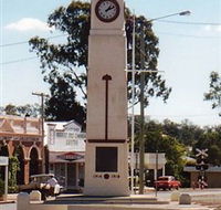 Goomeri War Memorial Clock - Melbourne Tourism