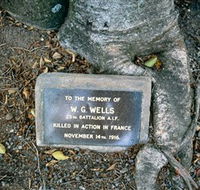 Eumundi War Memorial - Melbourne Tourism